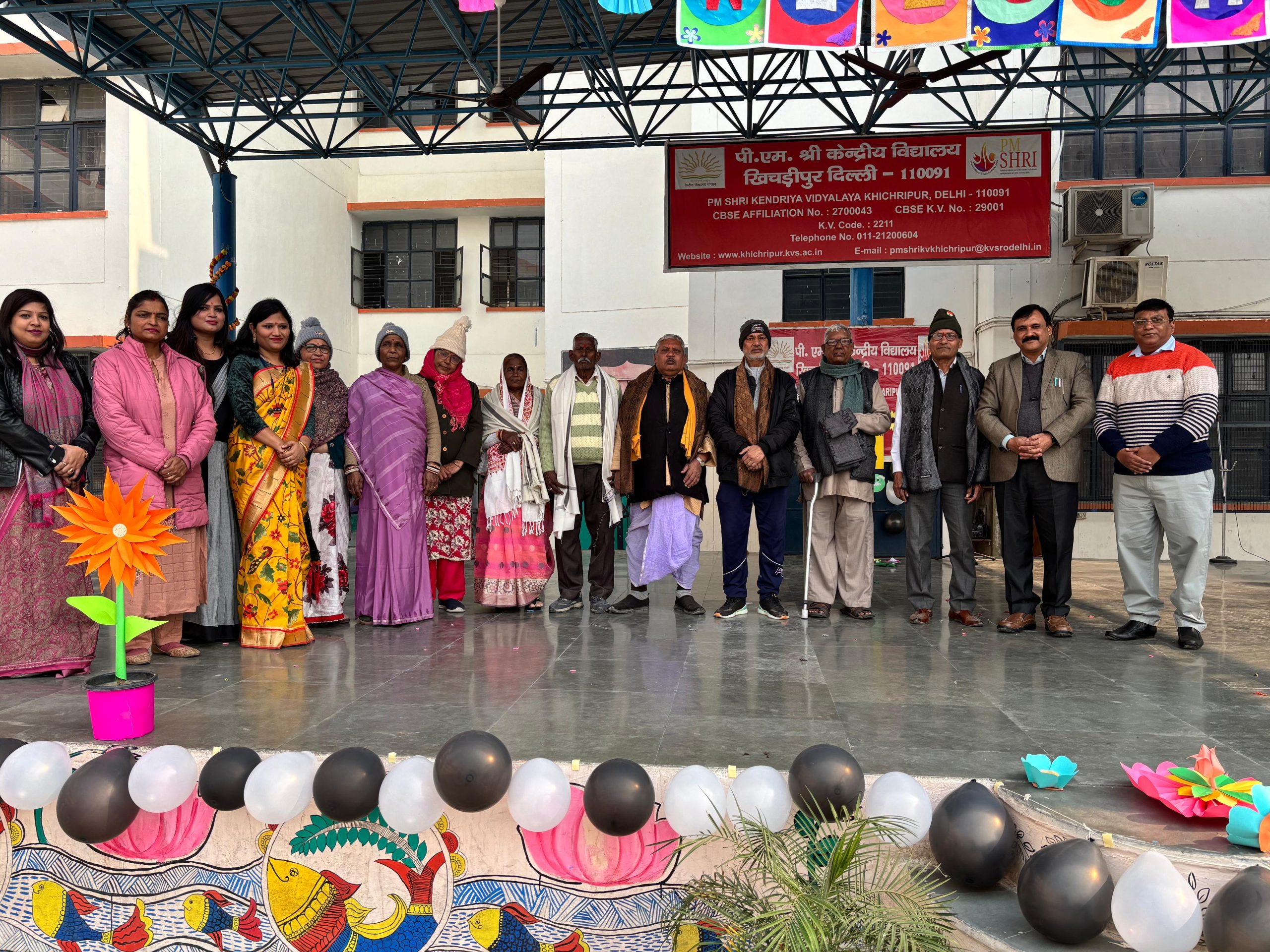 पी.एम.श्री केंद्रीय विद्यालय खिचड़ीपुर में धूम- धाम से मनाया गया “ग्रैंड पैरेंट्स डे”